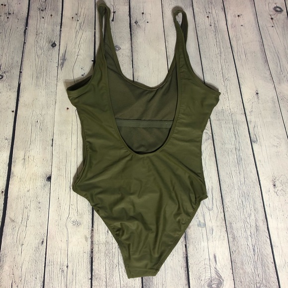 Bae squad One piece swimsuit - Picture 3 of 5